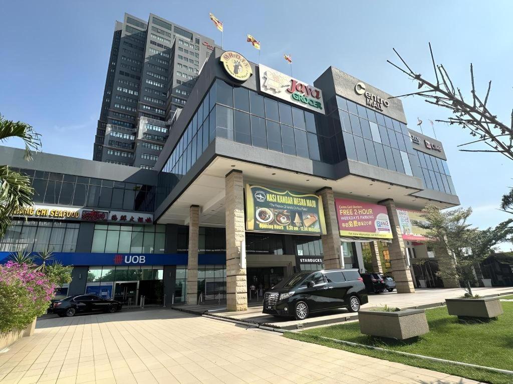 Klang Histana Hotel Exterior photo